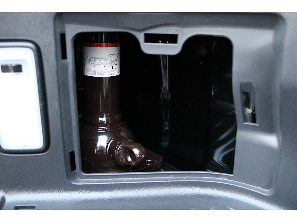 【R6年式/ワゴンGL/内装架装Ver.５】フルフラットベッドキット完備★フローリング他★＊＊全国ご納車可能＊＊