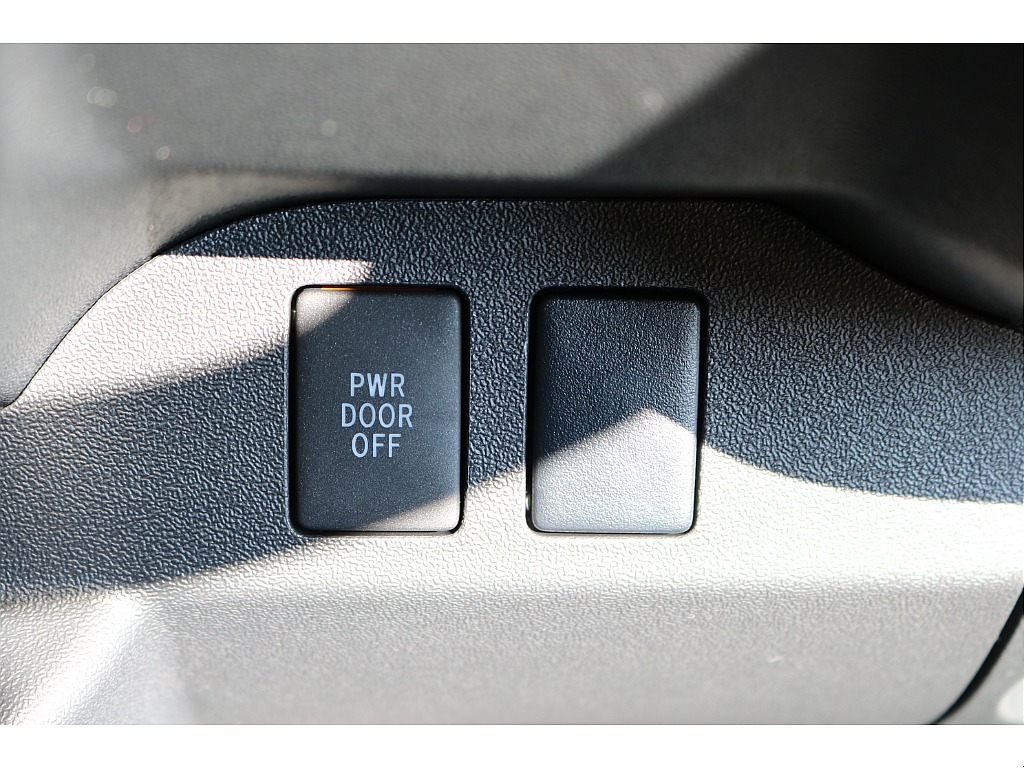 【新車/ワゴンGL/ガソリン4WD】ベッドマット★大画面ナビ★新作ホイール他★＊＊全国ご納車可能＊＊