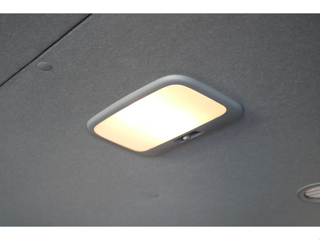 【新車/ワゴンGL/ガソリン4WD】ベッドマット★大画面ナビ★新作ホイール他★＊＊全国ご納車可能＊＊