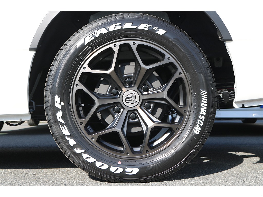 【新車/ワゴンGL/ガソリン2WD】ベッドマット★大画面ナビ★新作テール他★＊＊全国ご納車可能＊＊