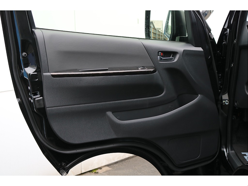 【新車/4ナンバー/ガソリン2WD】BIG-Xナビ★Type2ベッドキット★２インチダウン★FLEXコンプリート車両★＊＊全国納車OK＊＊