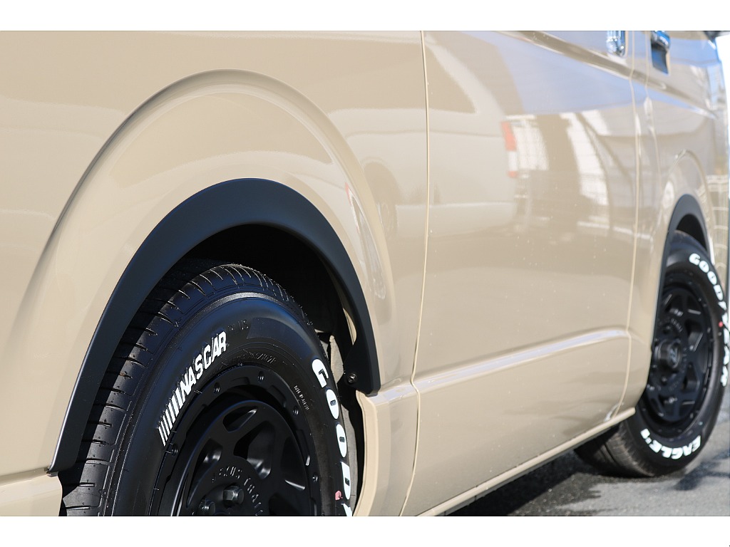 【R6年式/アースカラーPKG/ガソリン2WD】オルテガ×ノットレコード仕様★大画面ナビ★Type2ベッドキット他＊＊全国ご納車OK＊＊