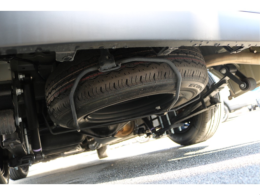 【R6年式/アースカラーPKG/ガソリン2WD】オルテガ×ノットレコード仕様★大画面ナビ★Type2ベッドキット他＊＊全国ご納車OK＊＊