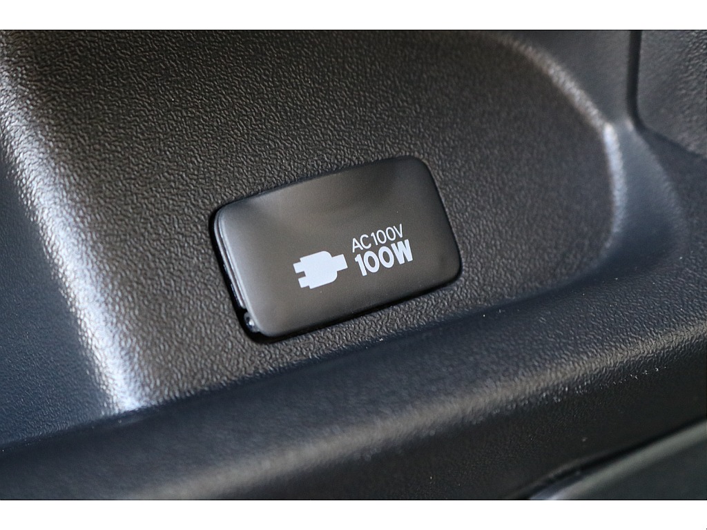 【R6年式/アースカラーPKG/ガソリン2WD】オルテガ×ノットレコード仕様★大画面ナビ★Type2ベッドキット他＊＊全国ご納車OK＊＊