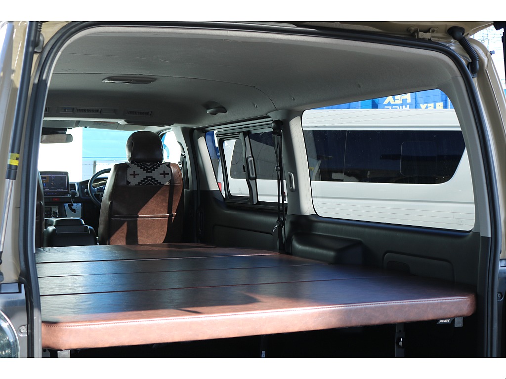 【R6年式/アースカラーPKG/ガソリン2WD】オルテガ×ノットレコード仕様★大画面ナビ★Type2ベッドキット他＊＊全国ご納車OK＊＊