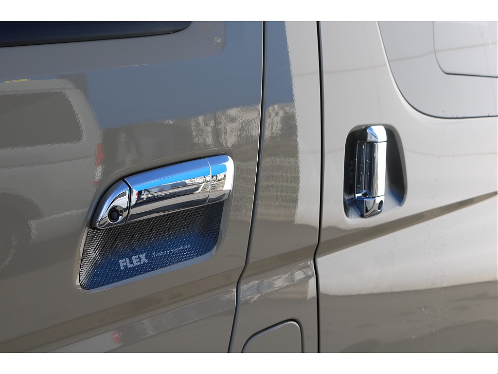 【R6年式/アースカラーPKG/ガソリン2WD】オルテガ×ノットレコード仕様★大画面ナビ★Type2ベッドキット他＊＊全国ご納車OK＊＊