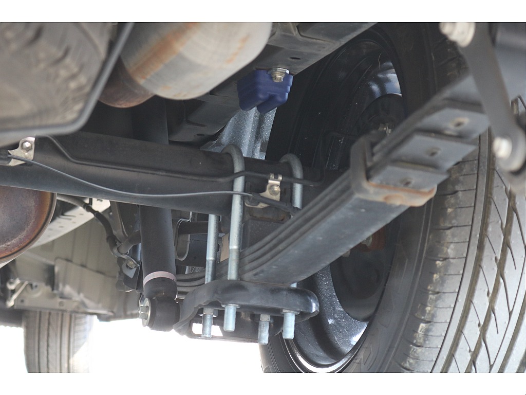 【R4年式/3ナンバー/ガソリン2WD】★内装架装NEWAS★大画面ナビ★ローダウン★他＊＊全国ご納車OK＊＊