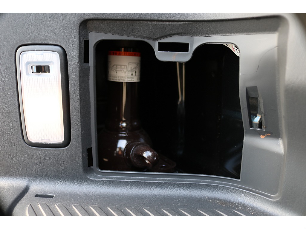 トヨタ ハイエース(40枚目)