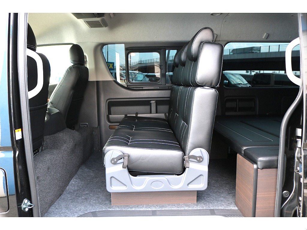 トヨタ ハイエース(50枚目)