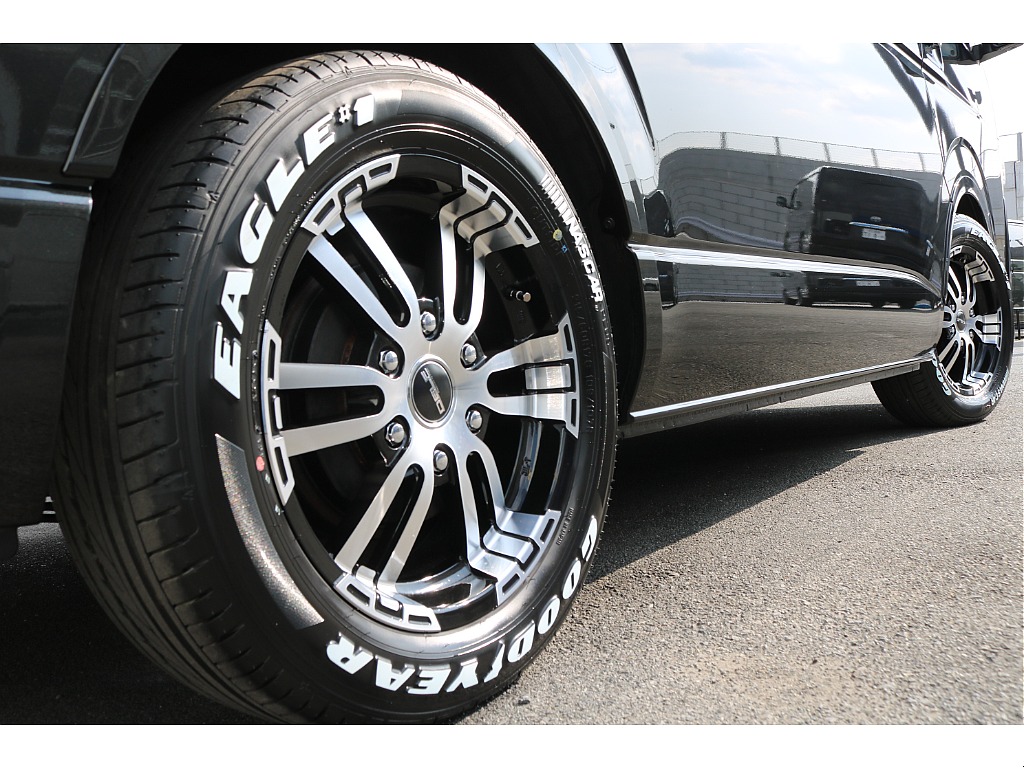 【R4年式/3ナンバー/ガソリン2WD】★内装架装NEWAS★大画面ナビ★ローダウン★他＊＊全国ご納車OK＊＊