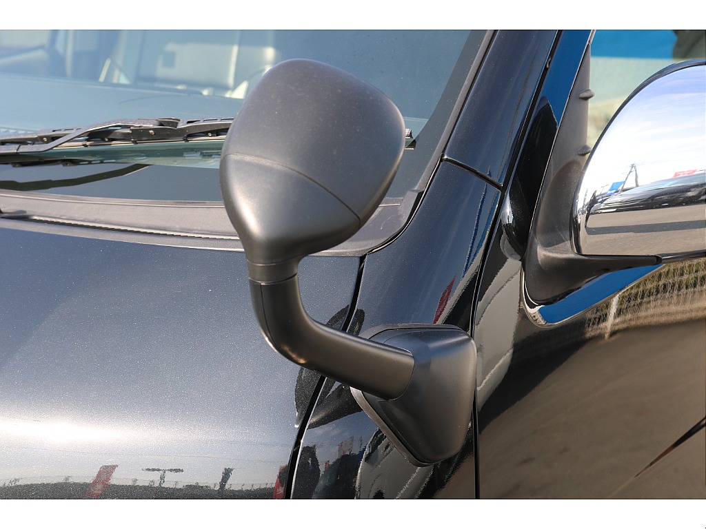 【H27年式/3ナンバー/4型/ガソリン2WD】ボクシースタイル内装★ローダウン＊＊全国ご納車OK