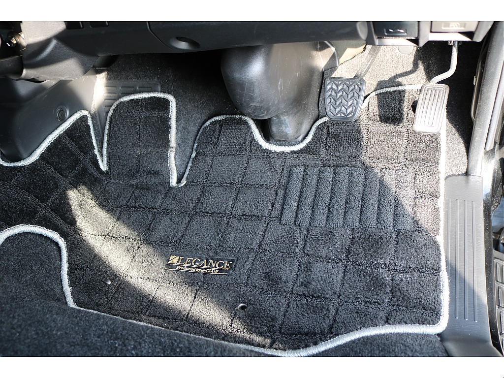 【H27年式/3ナンバー/4型/ガソリン2WD】ボクシースタイル内装★ローダウン＊＊全国ご納車OK