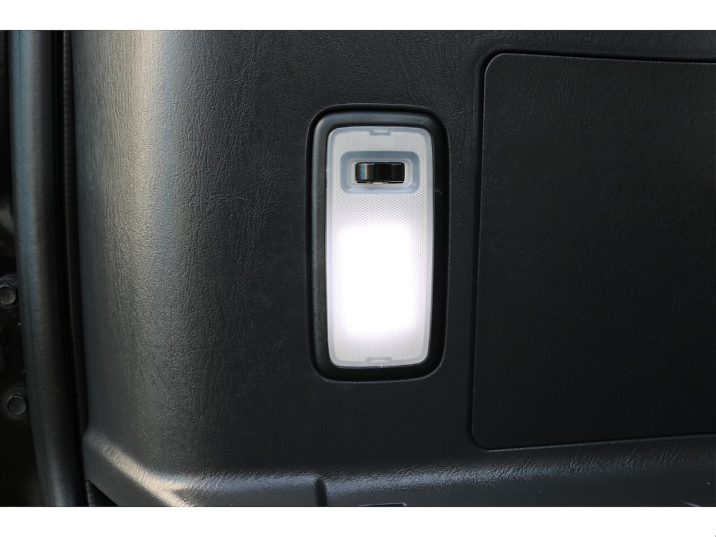 【H27年式/3ナンバー/4型/ガソリン2WD】ボクシースタイル内装★ローダウン＊＊全国ご納車OK