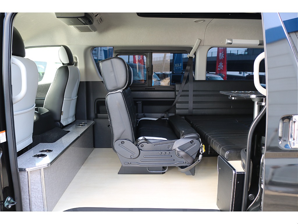 【H27年式/3ナンバー/4型/ガソリン2WD】ボクシースタイル内装★ローダウン＊＊全国ご納車OK