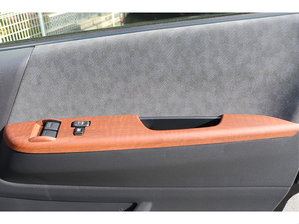 トヨタ ハイエース(21枚目)