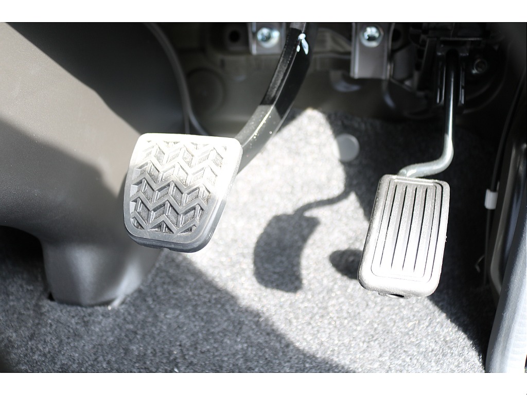 トヨタ ハイエース(24枚目)