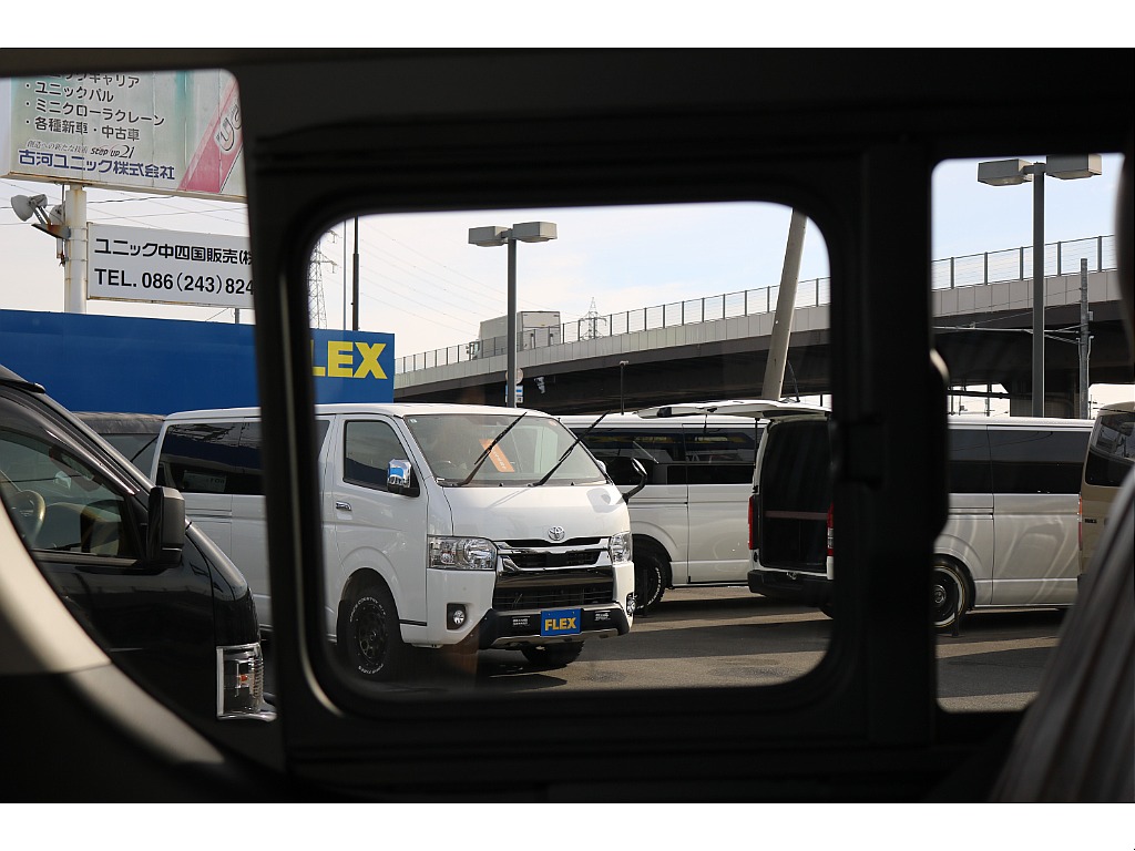 トヨタ ハイエース(38枚目)