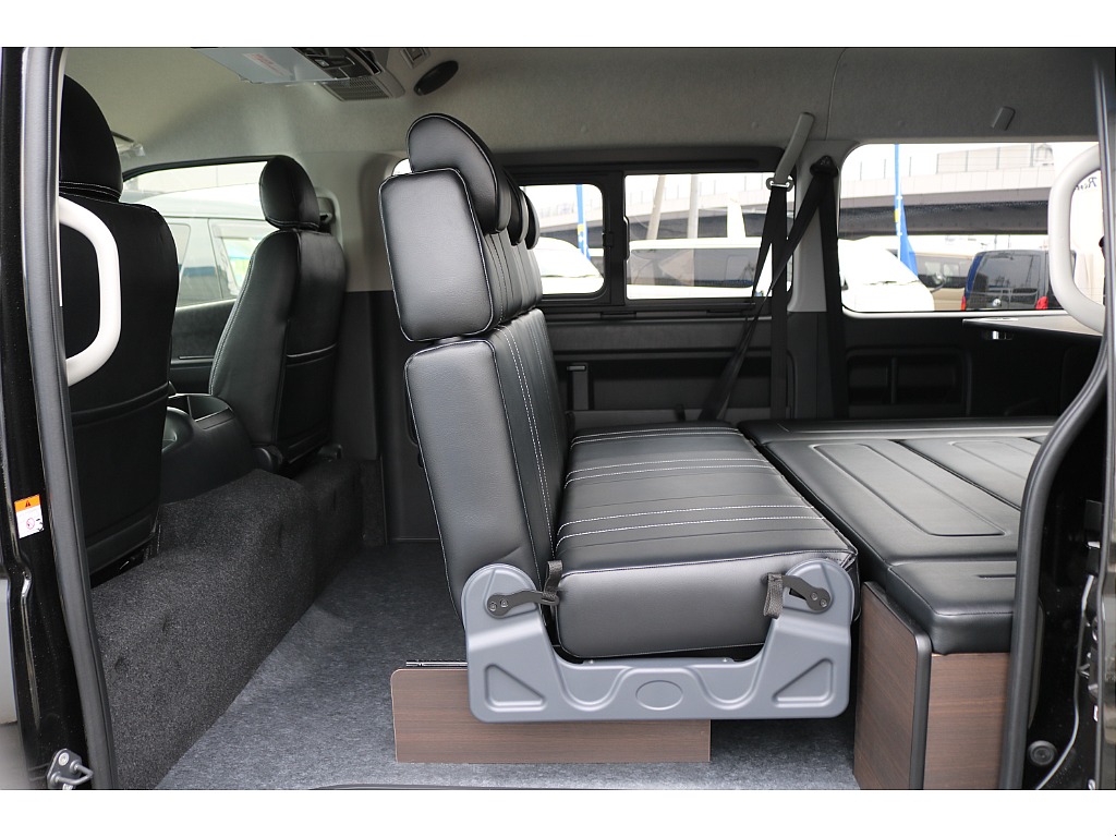 トヨタ ハイエース(48枚目)