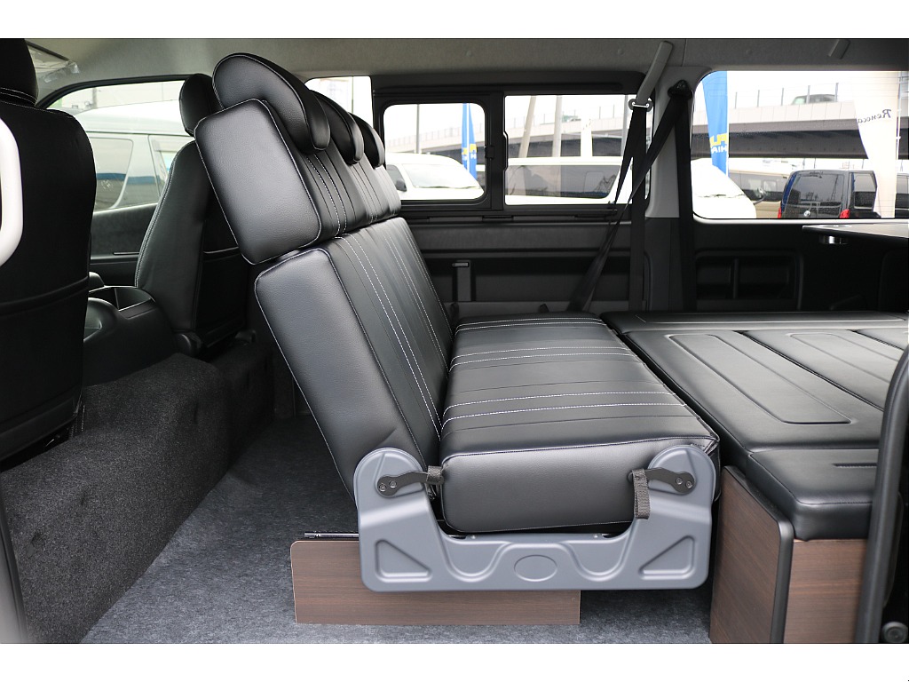 トヨタ ハイエース(49枚目)