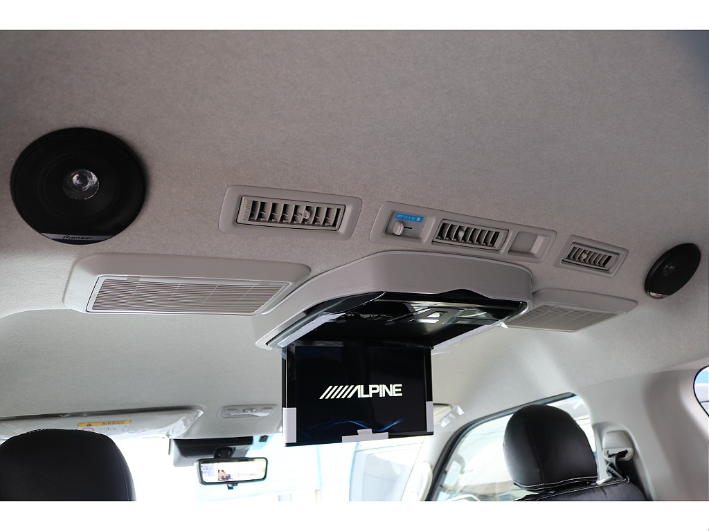 トヨタ ハイエース(57枚目)