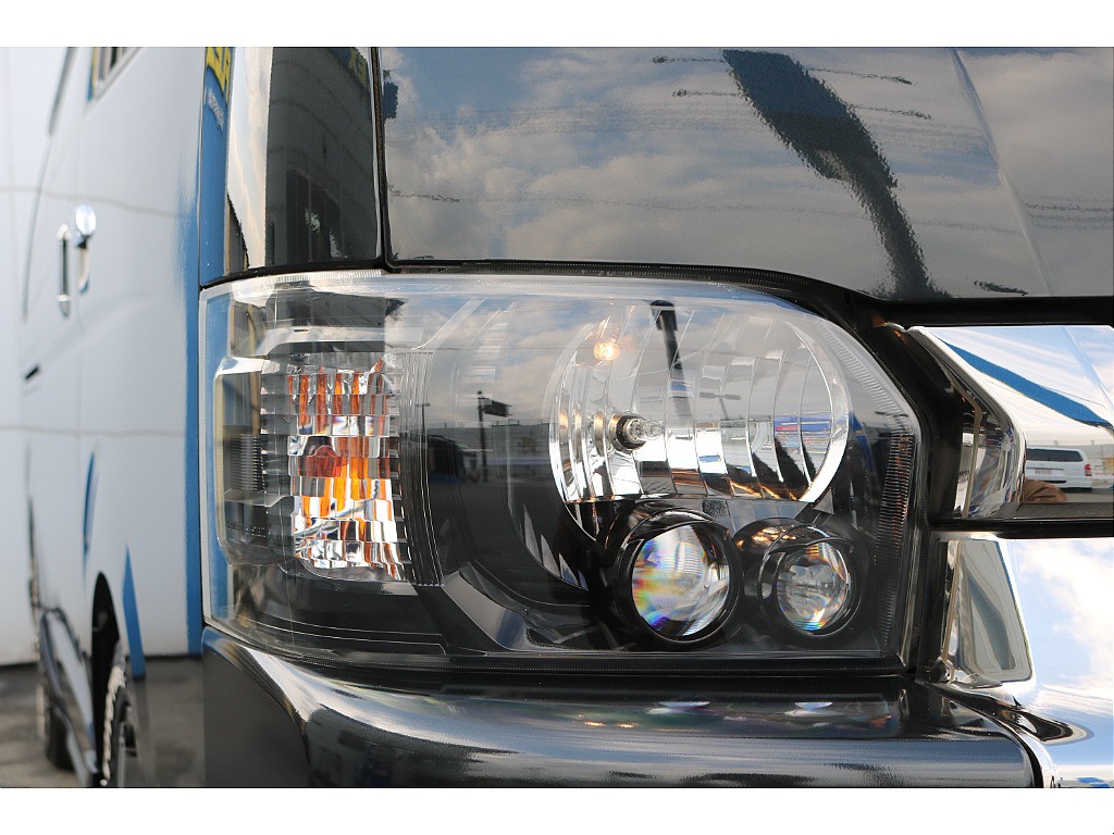 【H27年式/1ナンバー/ガソリン2WD】4型・WALDフルエアロ・ツインナビ・ベッドキット・他＊＊全国ご納車OK～＊＊