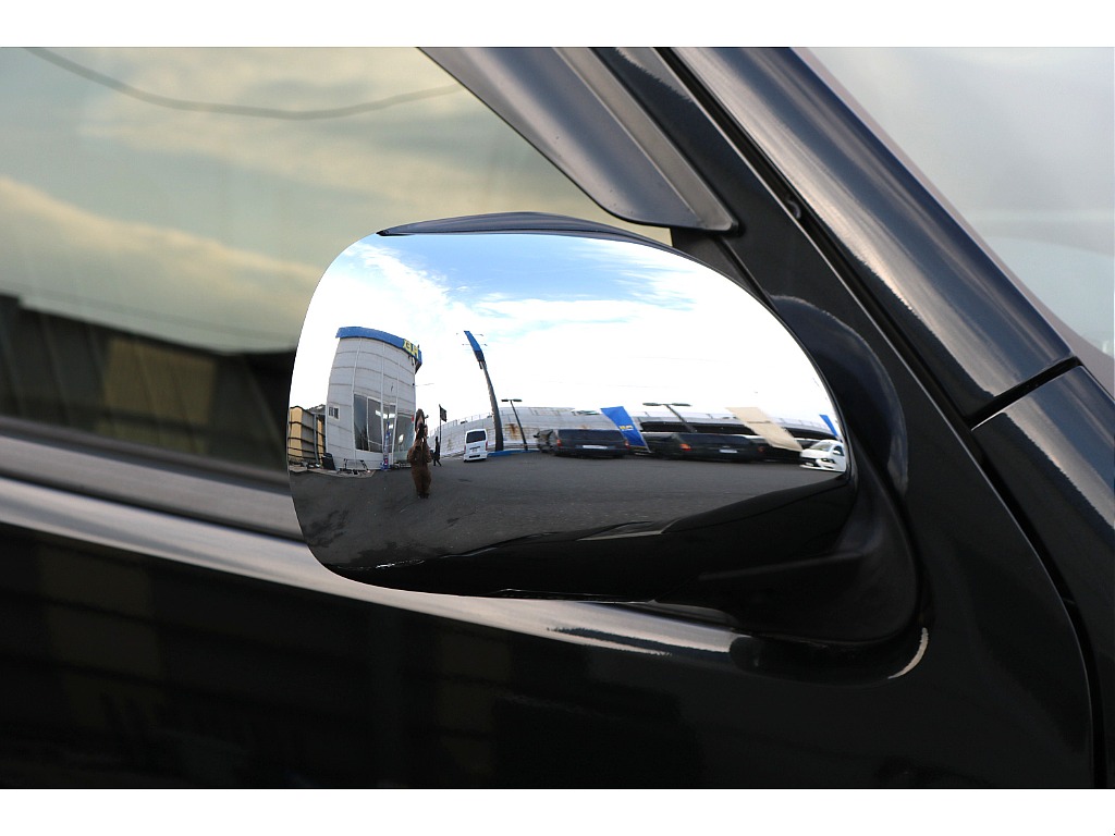 【H27年式/1ナンバー/ガソリン2WD】4型・WALDフルエアロ・ツインナビ・ベッドキット・他＊＊全国ご納車OK～＊＊