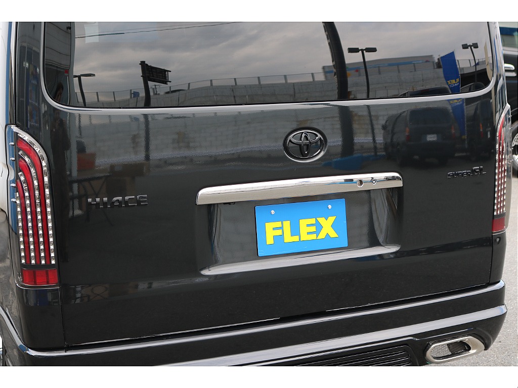 【H27年式/1ナンバー/ガソリン2WD】4型・WALDフルエアロ・ツインナビ・ベッドキット・他＊＊全国ご納車OK～＊＊