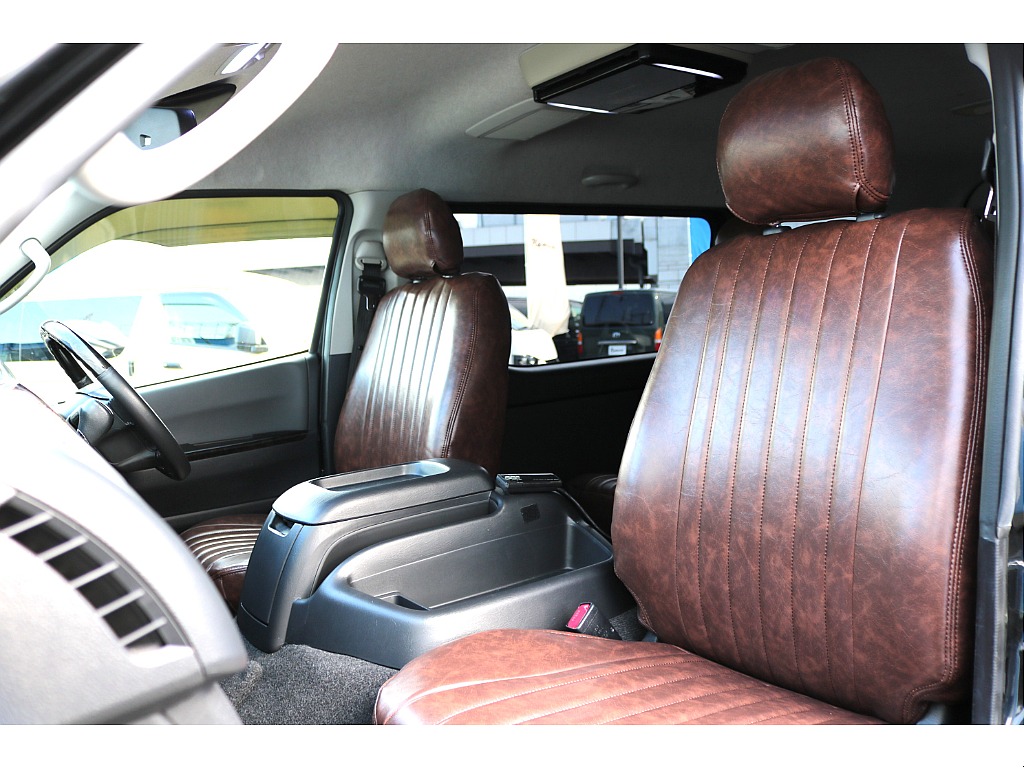 トヨタ ハイエースバン(47枚目)