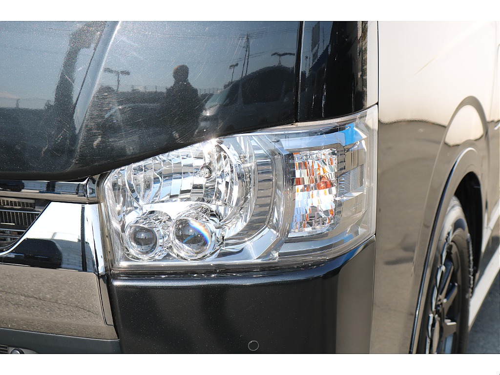 トヨタ ハイエースバン(53枚目)