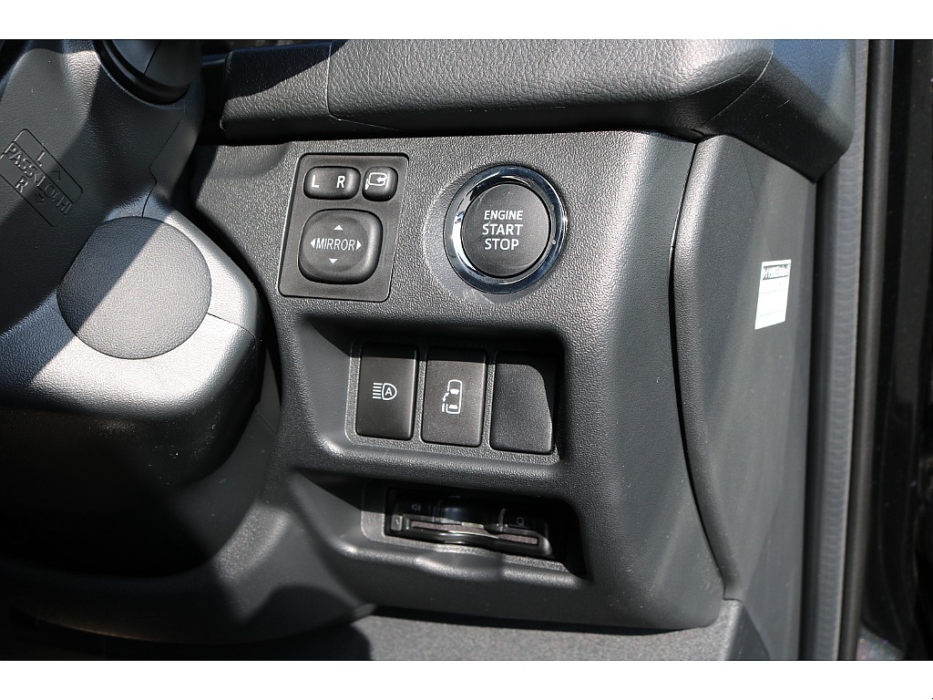 【新車/ワゴンGL/ガソリン4WD】ベッドマット★大画面ナビ★ローダウン他★＊＊全国ご納車可能＊＊