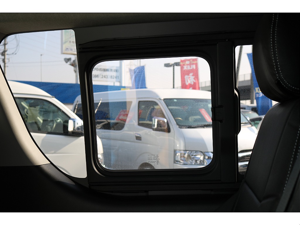 【新車/ワゴンGL/ガソリン4WD】ベッドマット★大画面ナビ★ローダウン他★＊＊全国ご納車可能＊＊