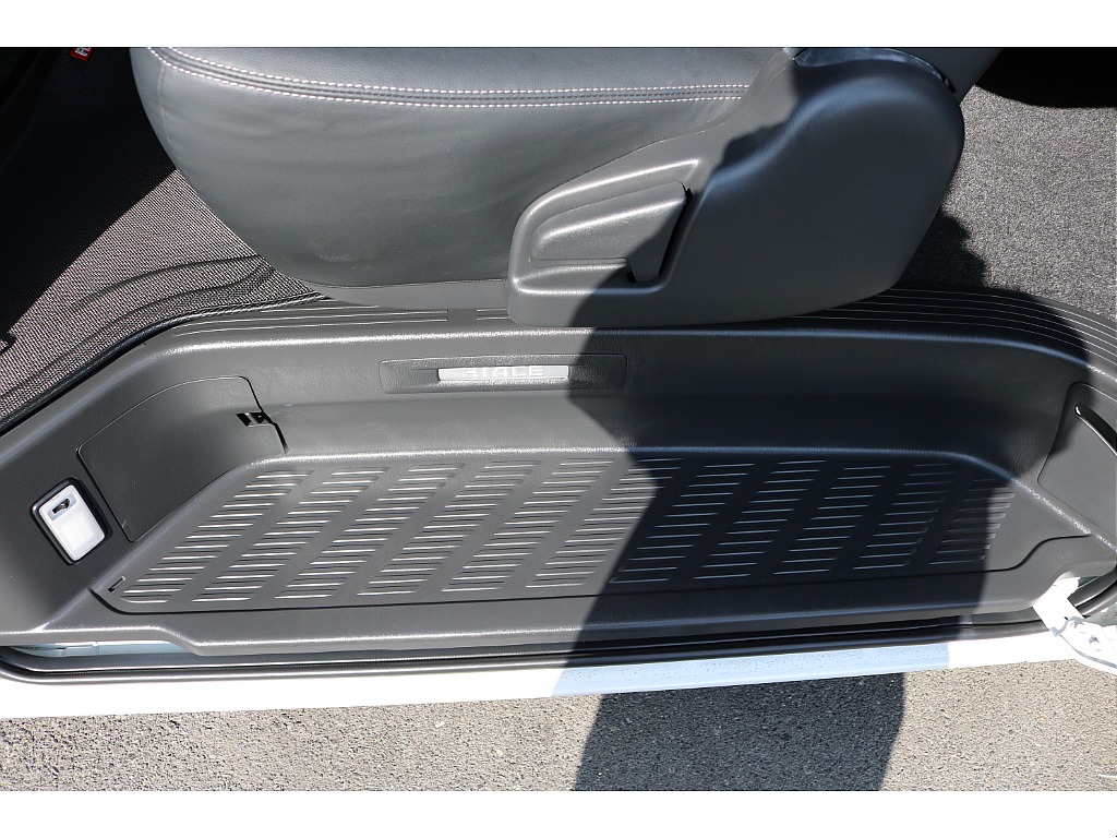 【R6年式/４ナンバー/ディーゼル2WD】ローダウン☆ベッドキット☆全国ご納車OK～＊＊＊＊