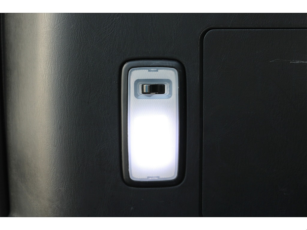 トヨタ ハイエースバン(53枚目)