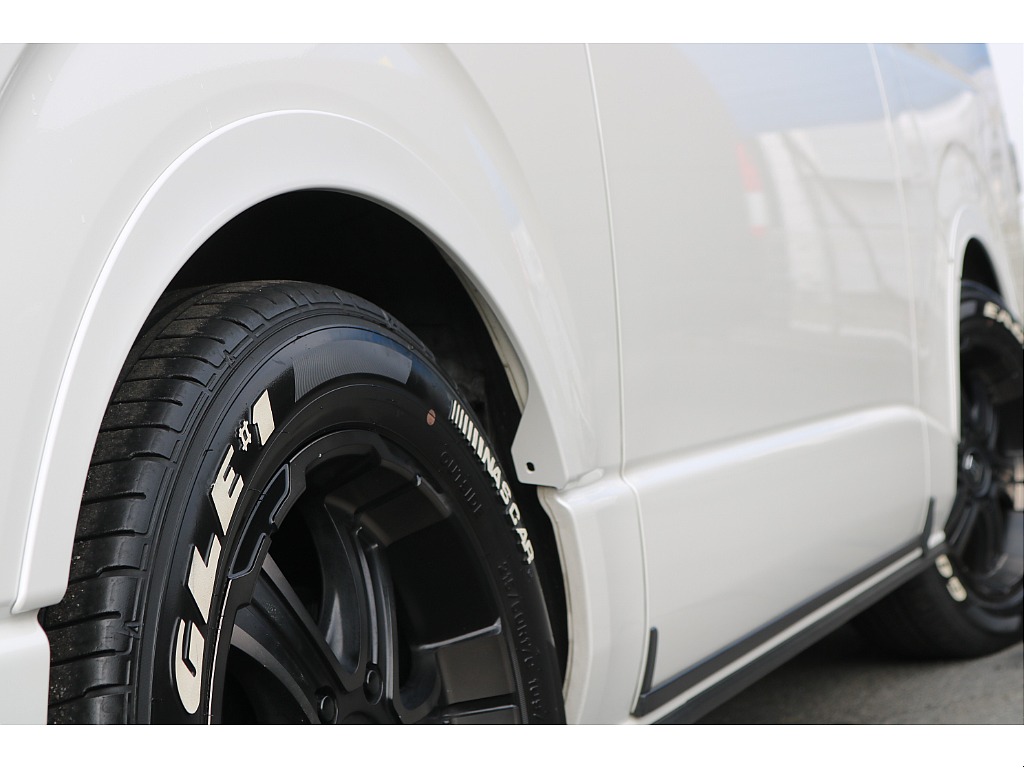 【R2年式/４ナンバー/ディーゼル4WD】★大画面ナビ★寒冷地仕様★ベッドキット★他＊＊全国ご納車OK＊＊