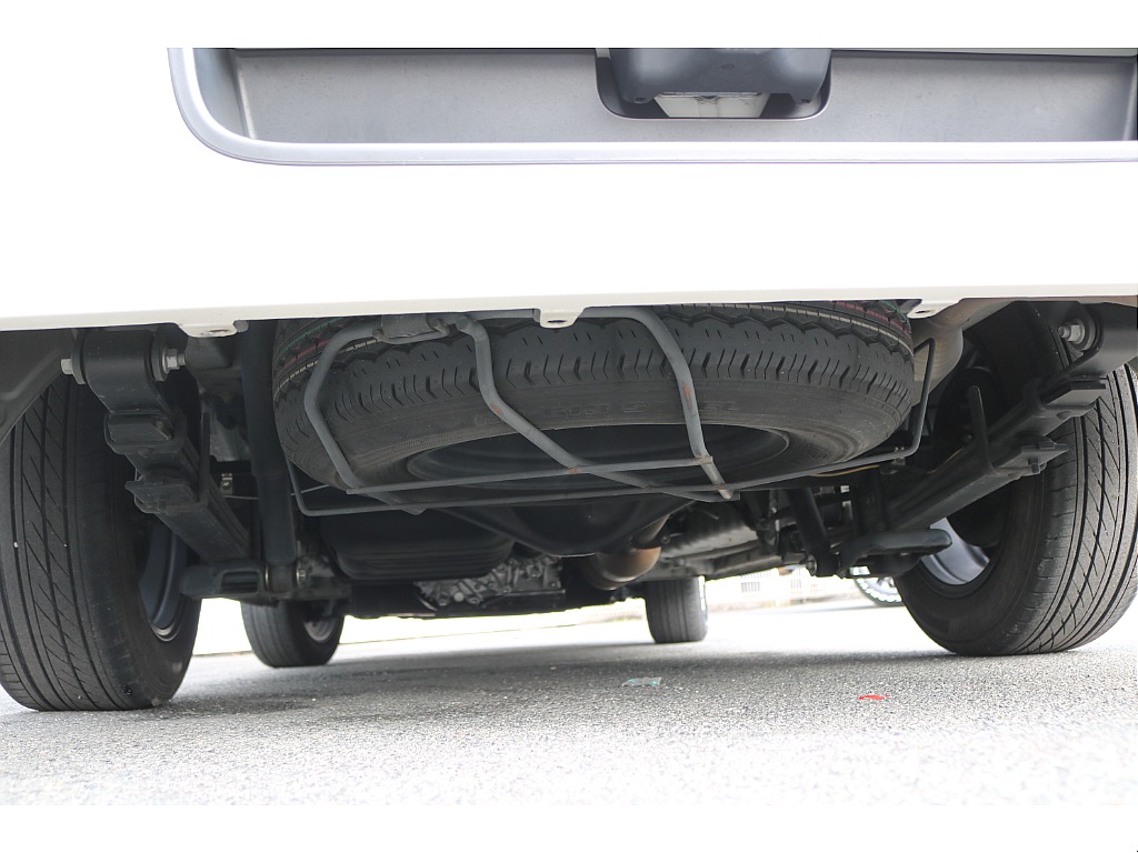 【R2年式/４ナンバー/ディーゼル4WD】★大画面ナビ★寒冷地仕様★ベッドキット★他＊＊全国ご納車OK＊＊