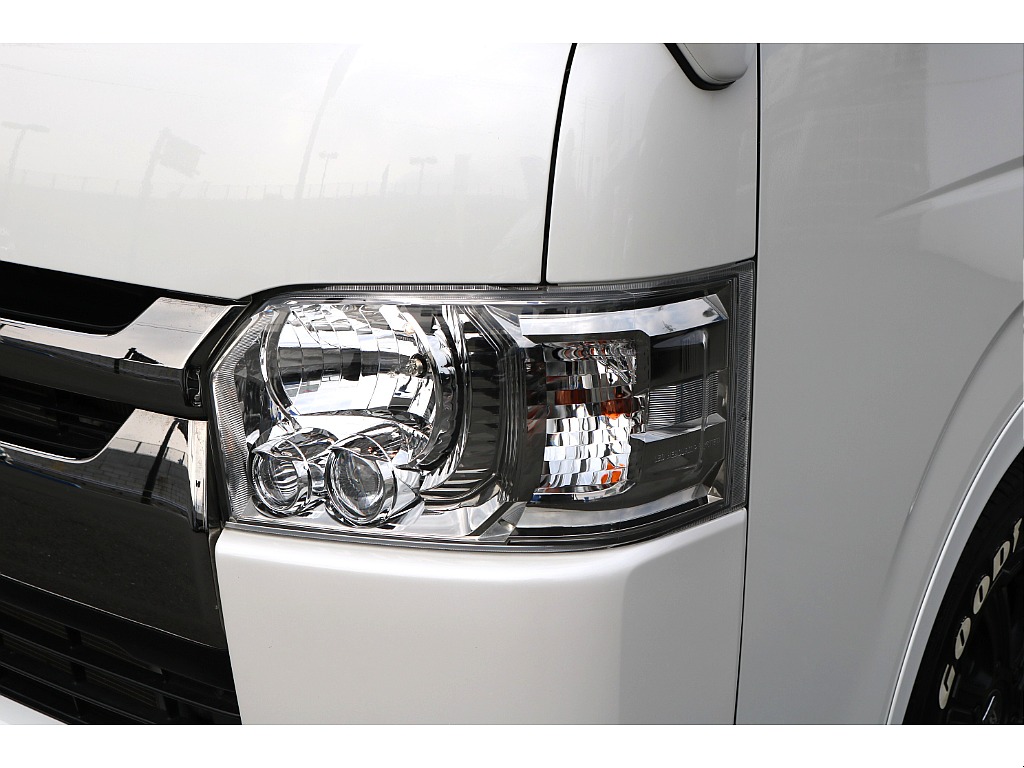 【R2年式/４ナンバー/ディーゼル4WD】★大画面ナビ★寒冷地仕様★ベッドキット★他＊＊全国ご納車OK＊＊