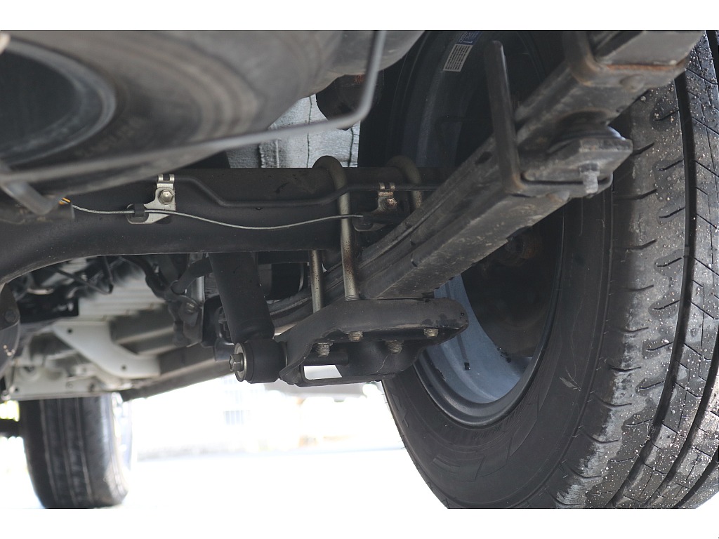 【R3年式/4ナンバー/ディーゼル4WD】TRDスポイラー★大画面ナビ★ベッドキット★他＊＊全国ご納車OK～＊＊