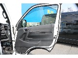 トヨタ ハイエースバン(22枚目)