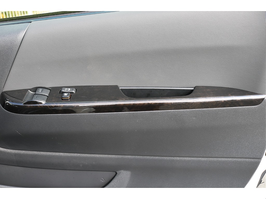 トヨタ ハイエースバン(23枚目)