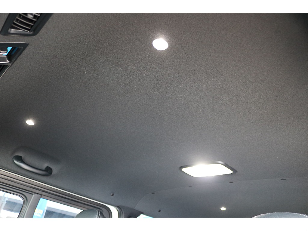 トヨタ ハイエースバン(43枚目)