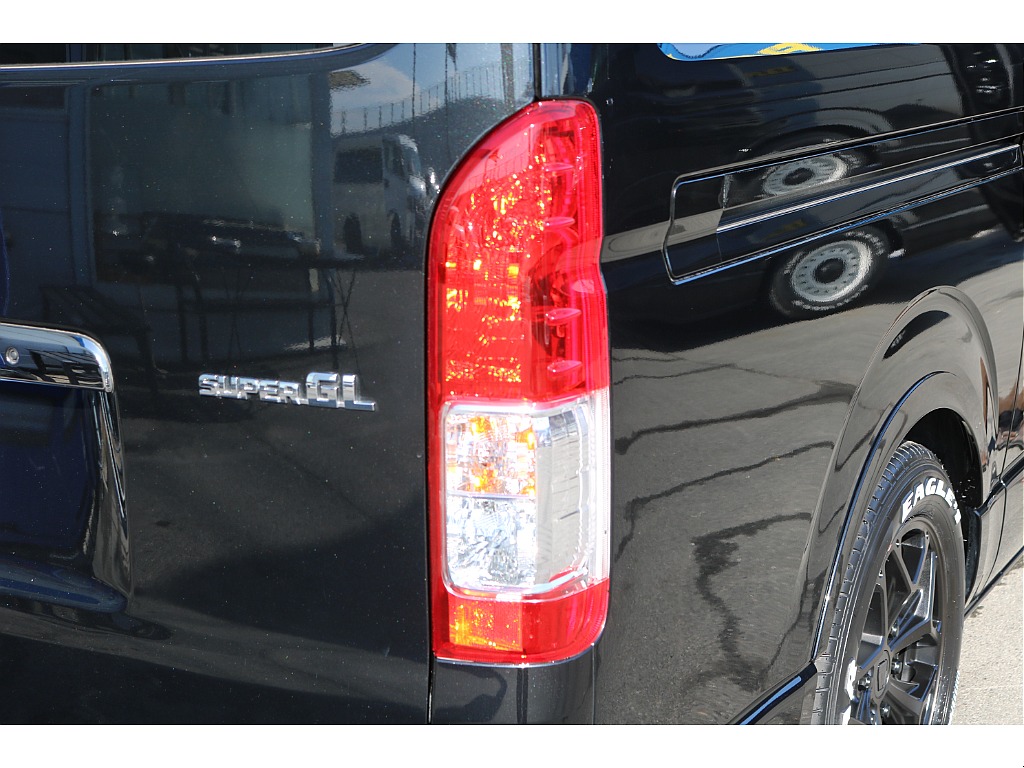 【R5年式/4ナンバー/ガソリン2WD】ローダウン★新品タイヤホイール★ベッドキット★他＊＊全国ご納車可能～＊＊