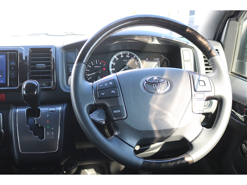 トヨタ ハイエースバン(37枚目)