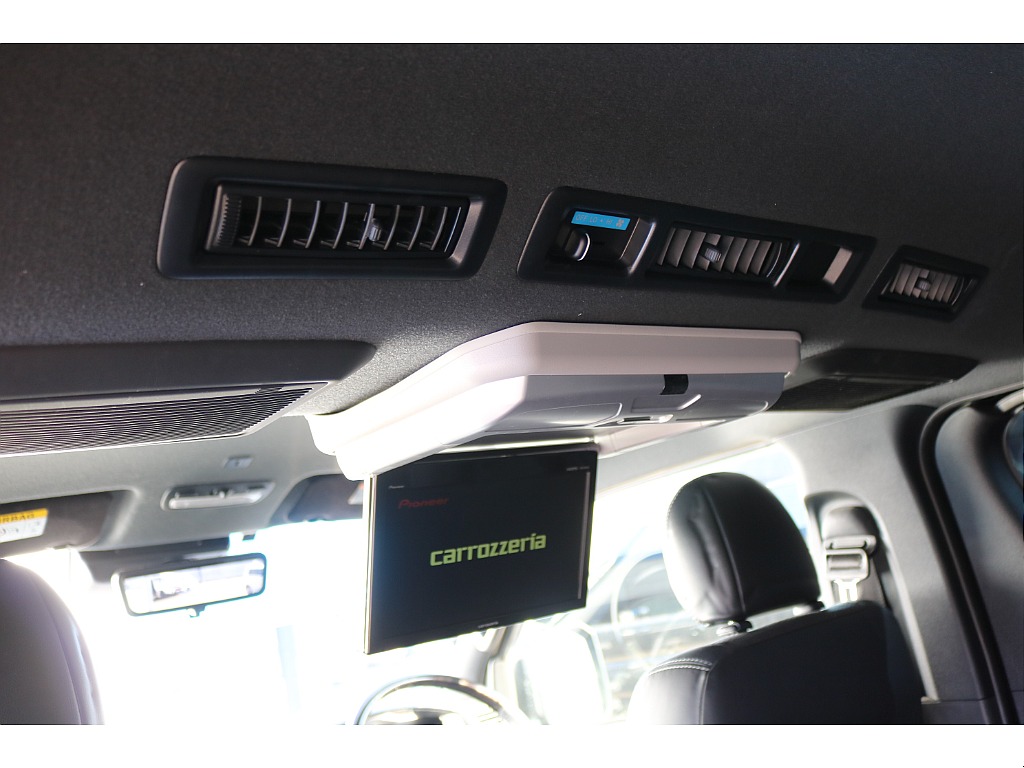 トヨタ ハイエースバン(40枚目)