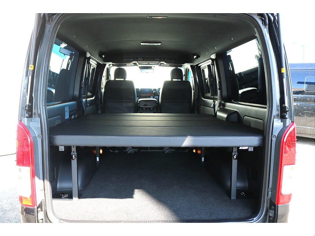 トヨタ ハイエースバン(48枚目)