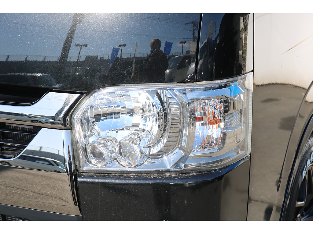 トヨタ ハイエースバン(54枚目)