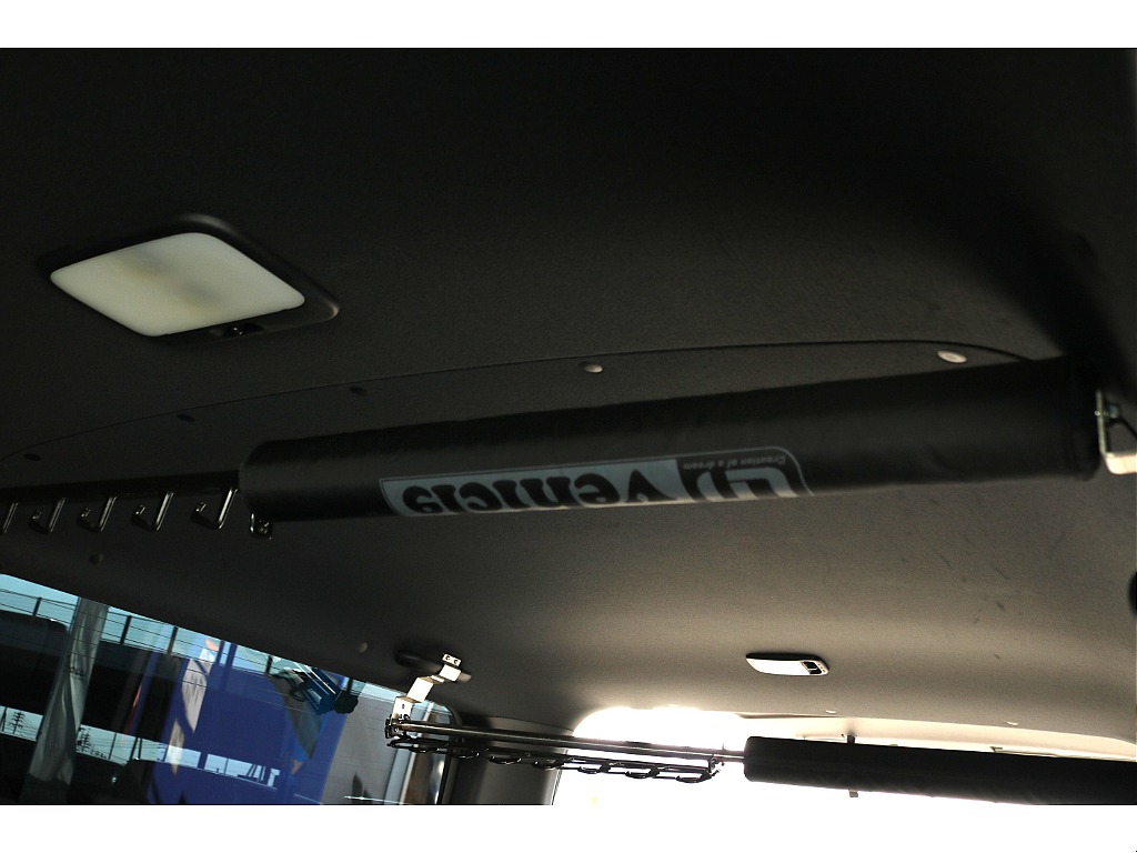 トヨタ ハイエースバン(44枚目)