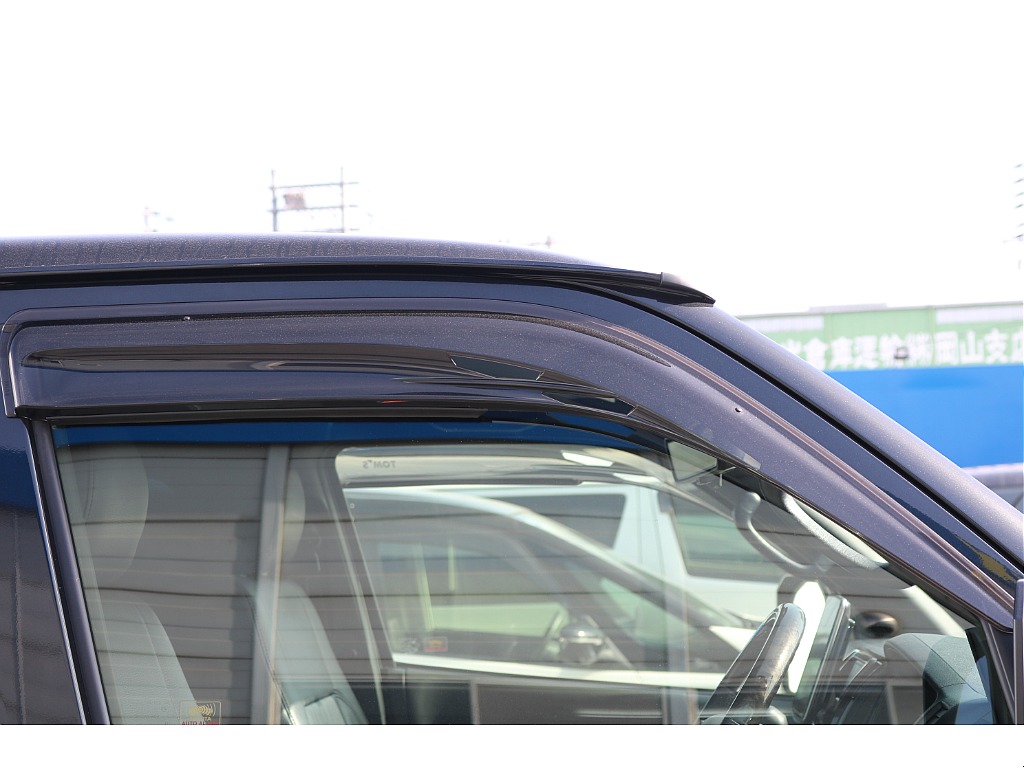 トヨタ ハイエースバン(58枚目)