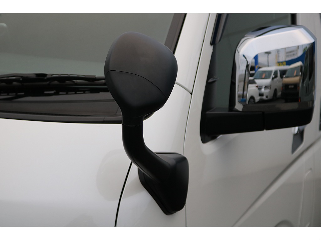 【R5年式/4ナンバー/ディーゼル4WD】オフロードPKG・大画面ナビ・ベッドキット・他＊＊全国ご納車OK～＊＊