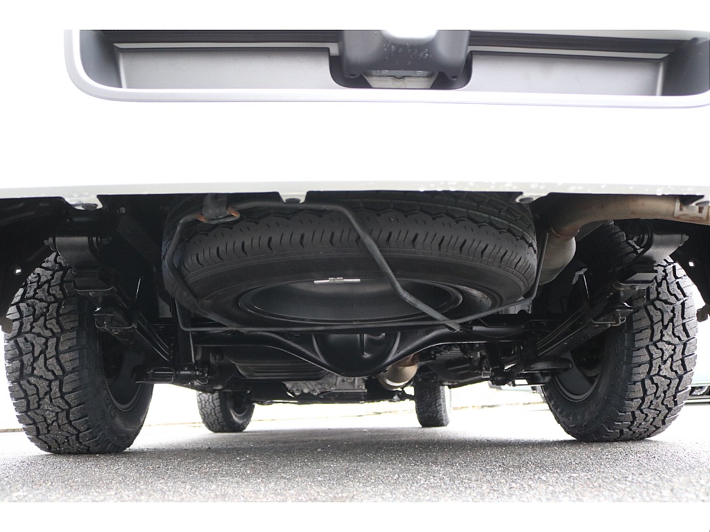 トヨタ ハイエースバン(27枚目)