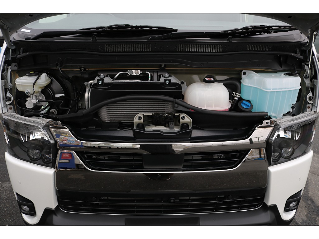 トヨタ ハイエースバン(30枚目)